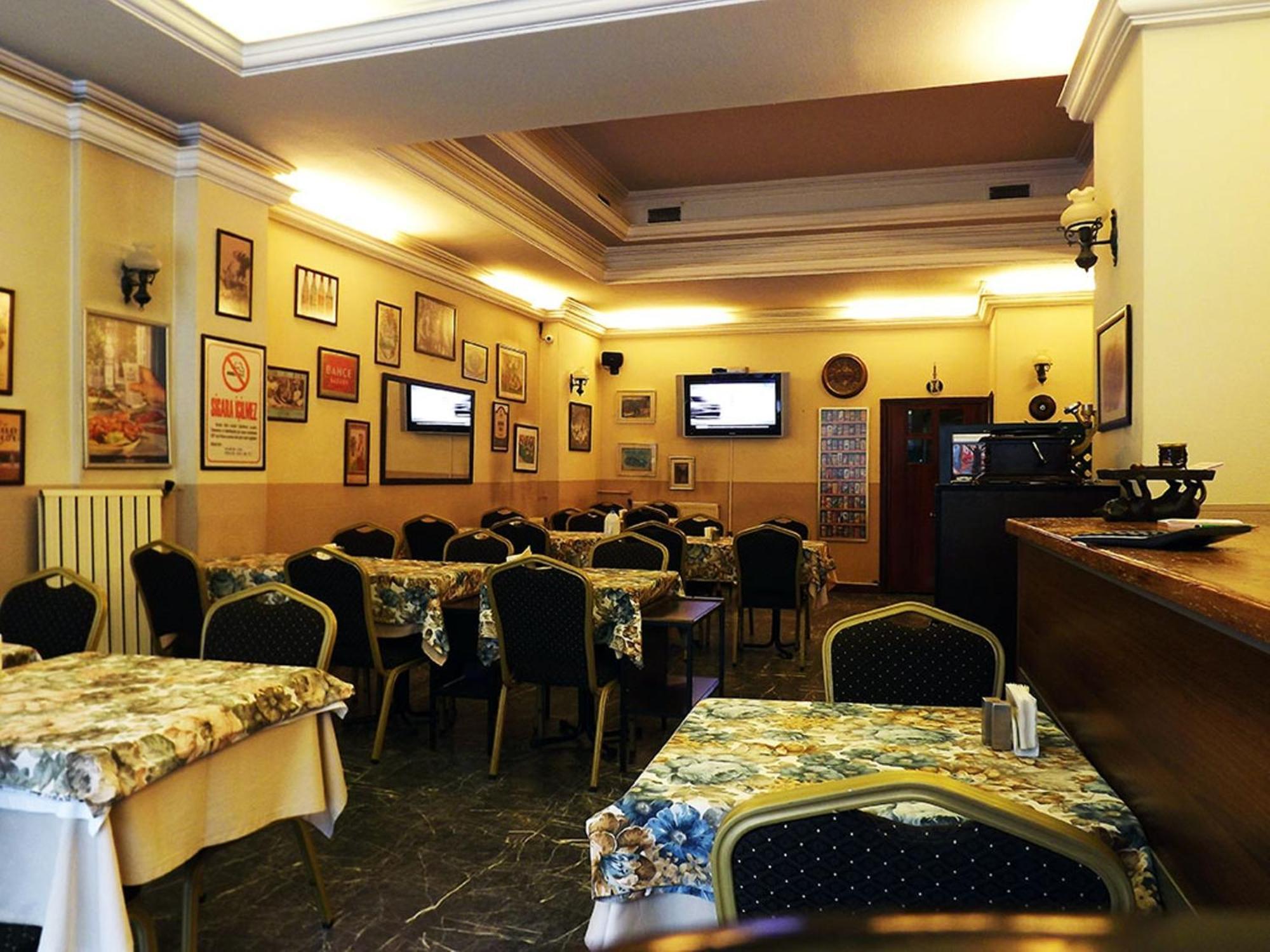 First Apart Hotel Анкара Екстериор снимка