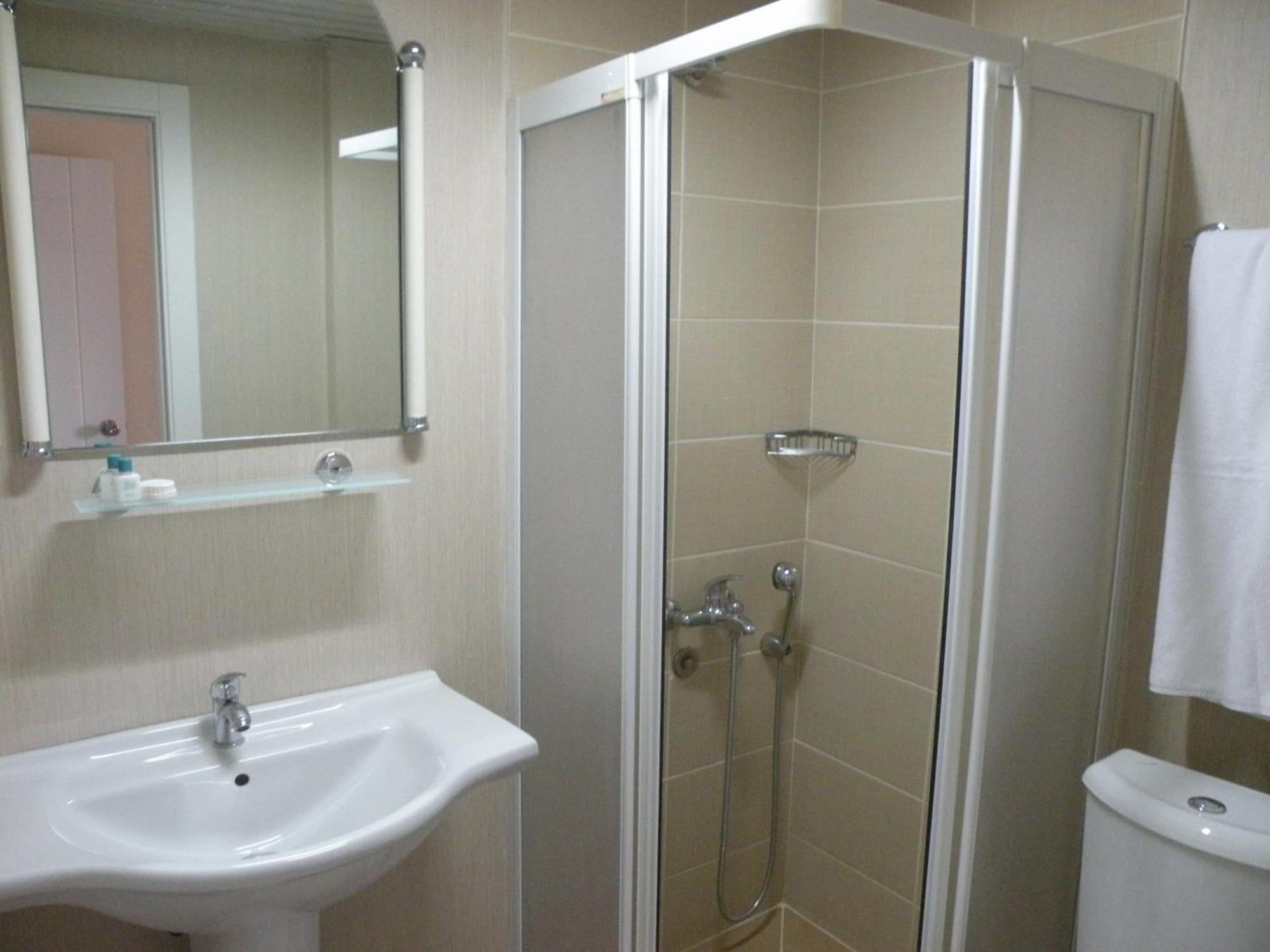 First Apart Hotel Анкара Екстериор снимка